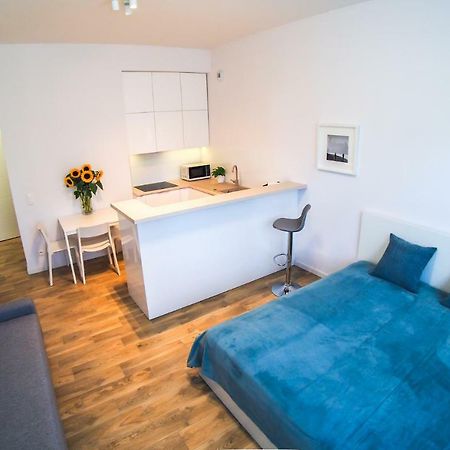 Cosmic Apartment Warsawa Bagian luar foto